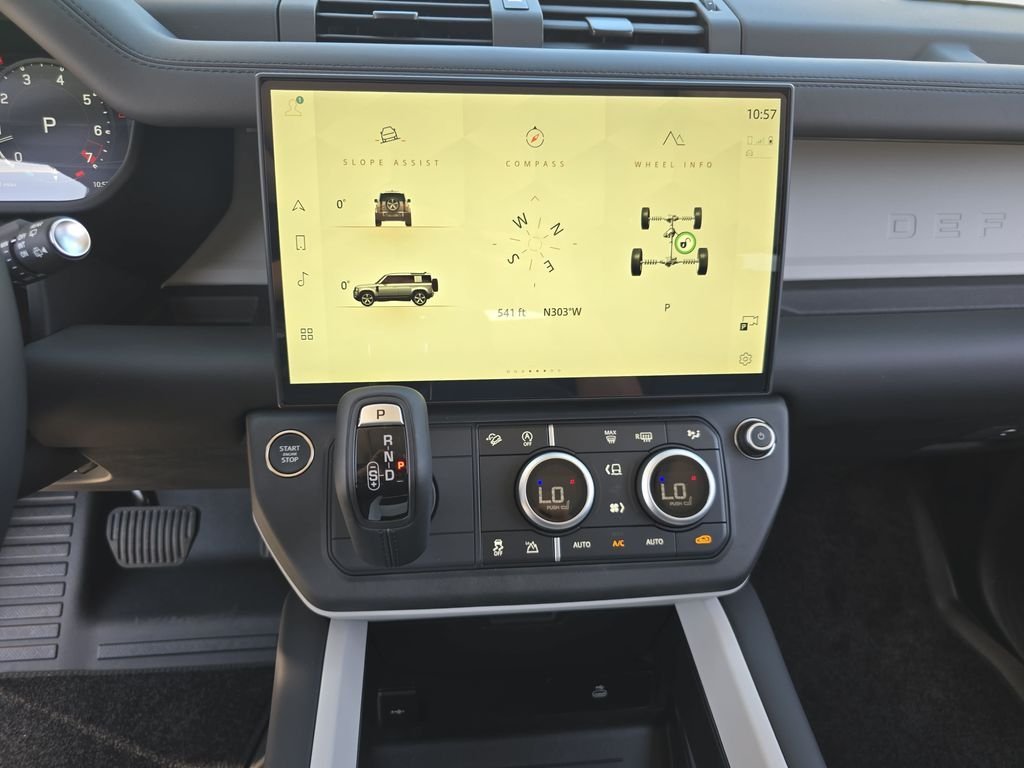 New 2026 Santorini Black LAND ROVER S image 20