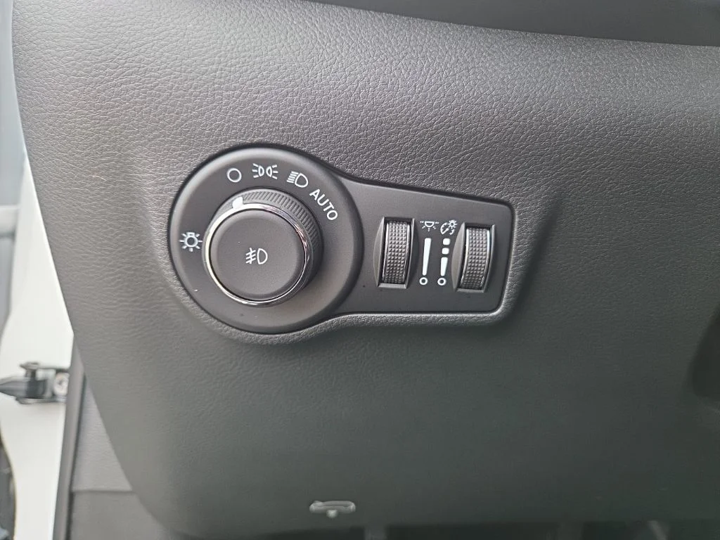2026 Jeep Compass Limited Altitude - Photo 17