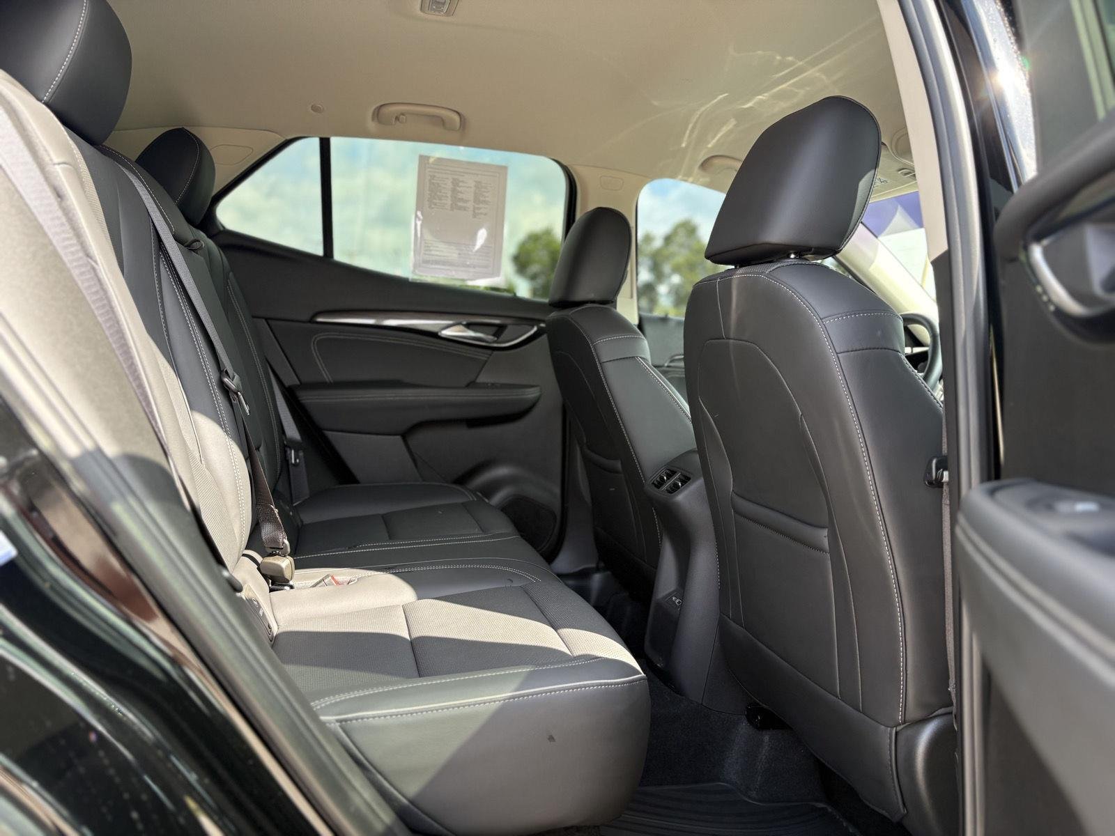 Used 2023 Ebony Twilight Metallic Buick Essence image 14