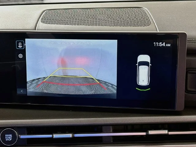 New 2027 Black Hyundai SE image 16