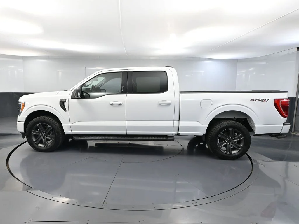 Used 2023 White Ford XLT image 11