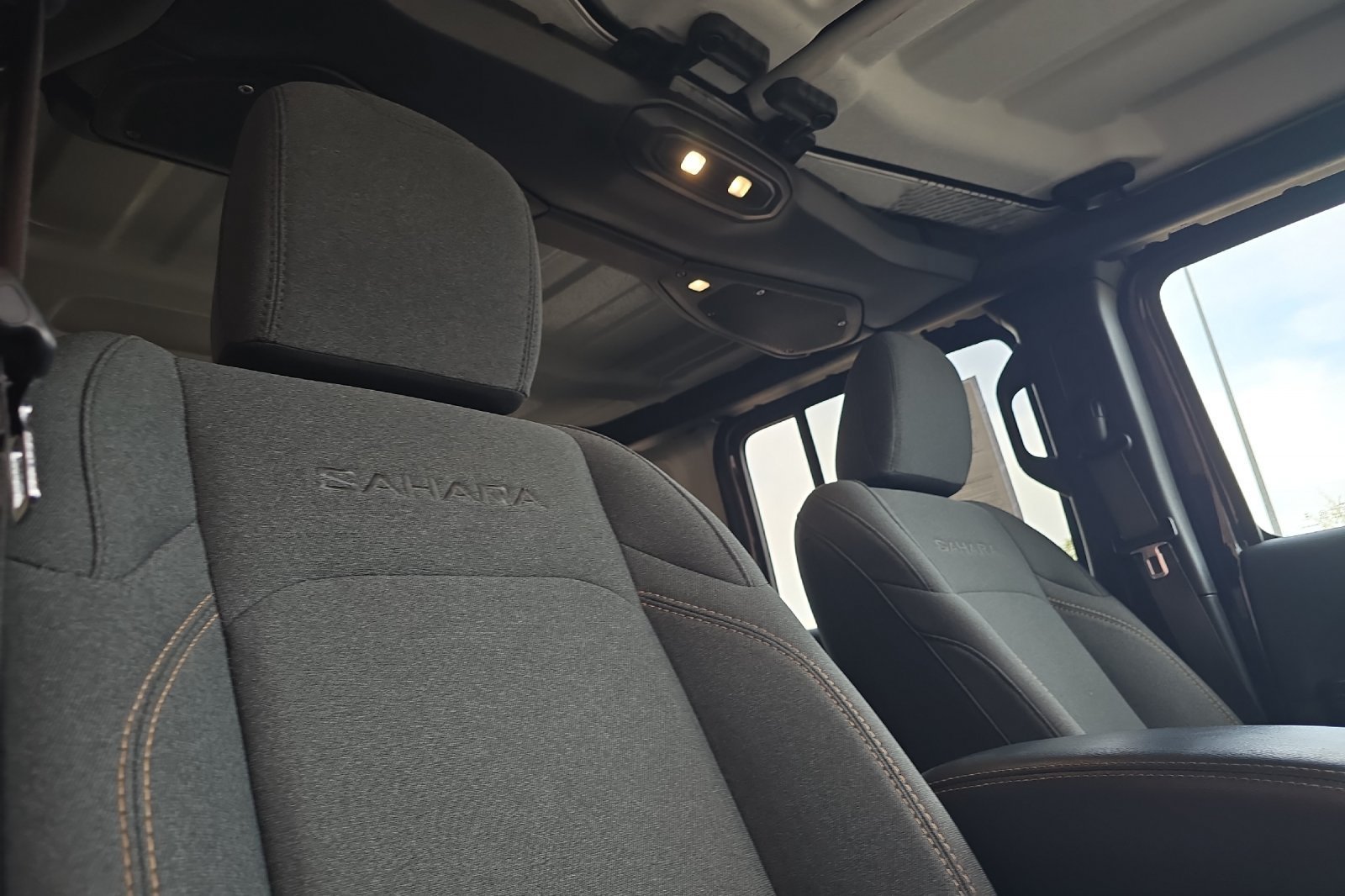 Used 2024 Black Clearcoat Jeep Sahara image 16
