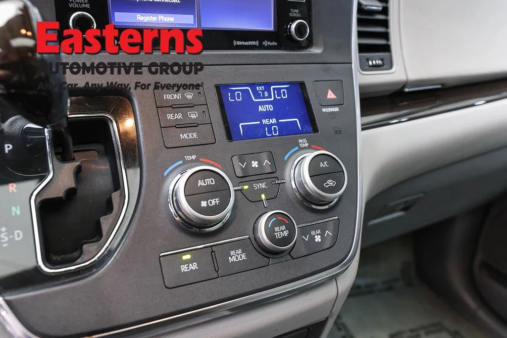 Used 2019 Red Toyota XLE image 20
