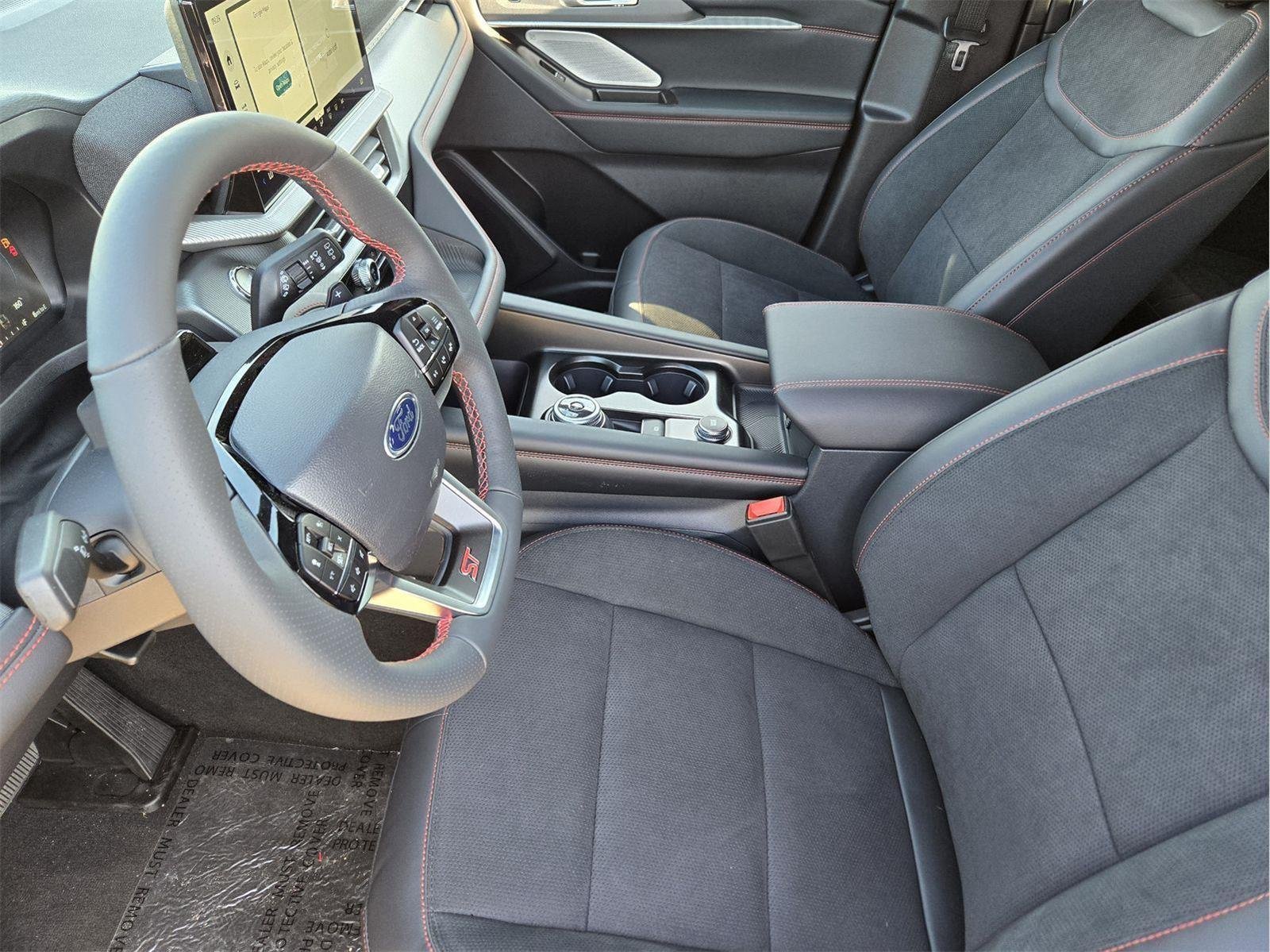 New 2026 Star White Metallic Tri-Coat Ford Active image 8