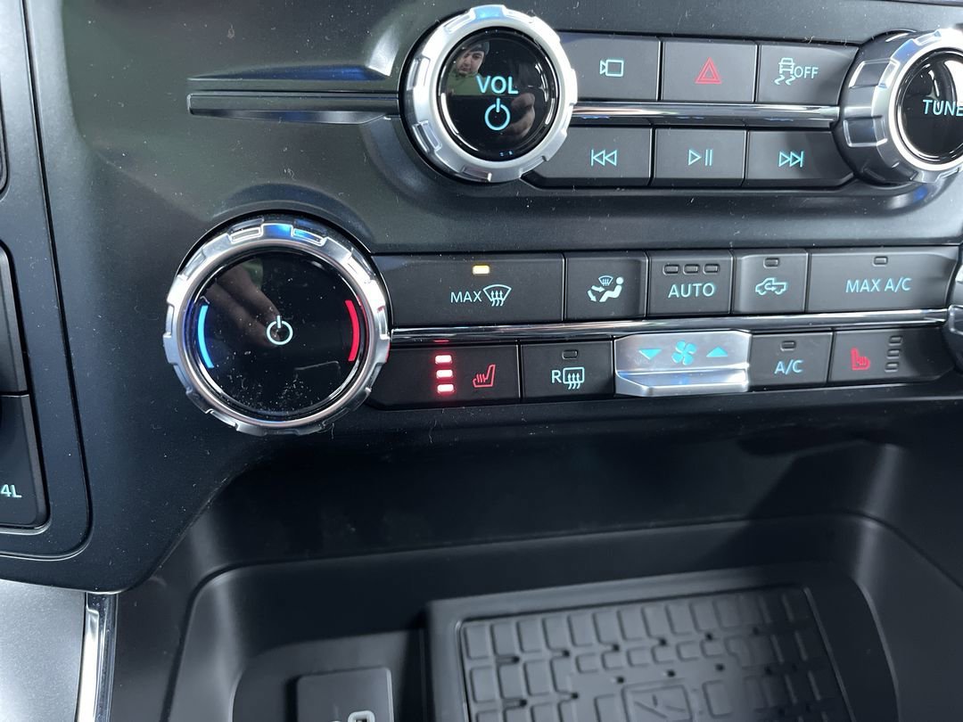 2025 Ford F-150 XLT - Photo 21