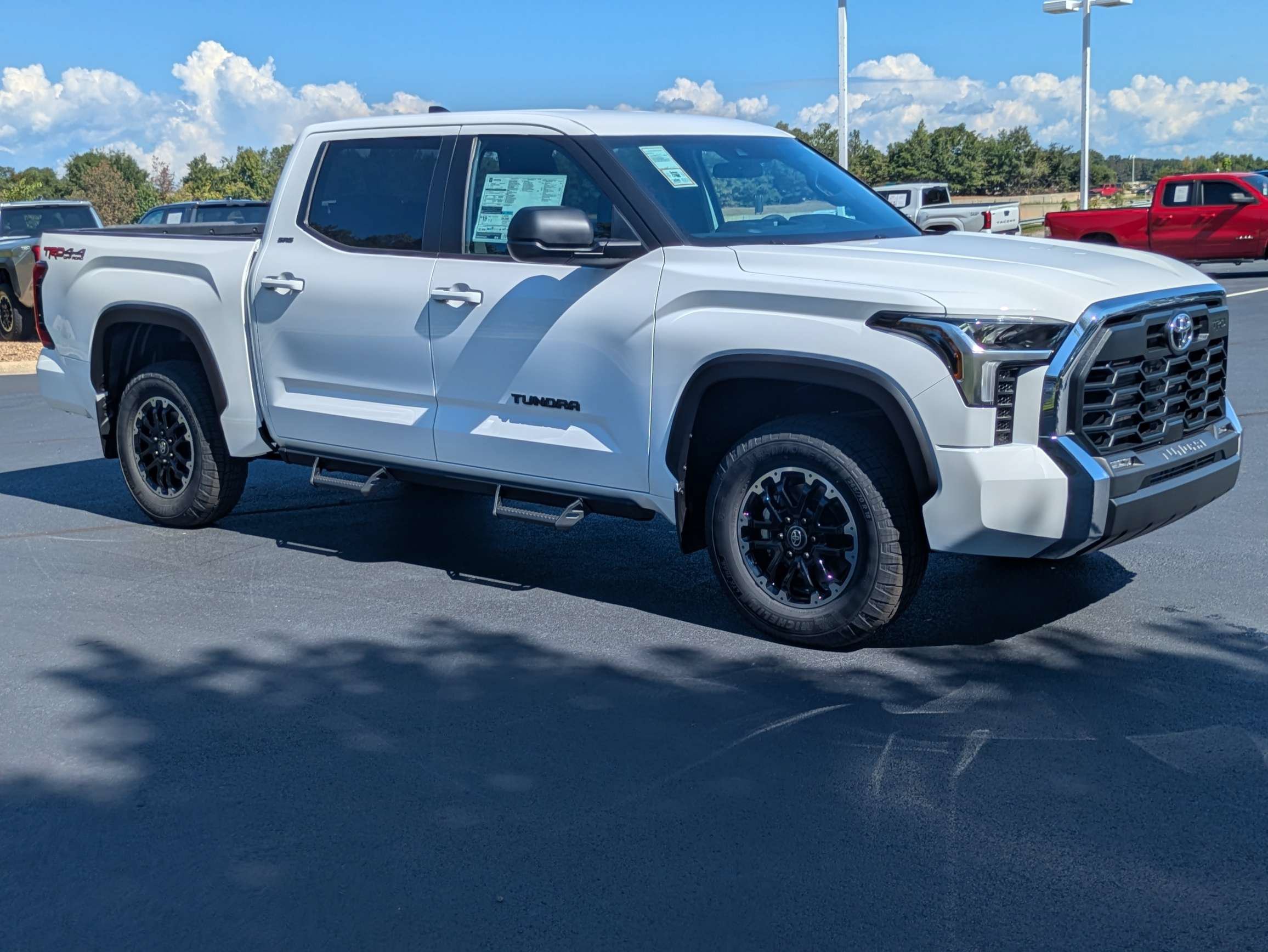 New 2026 Ice Cap Toyota SR5 image 2