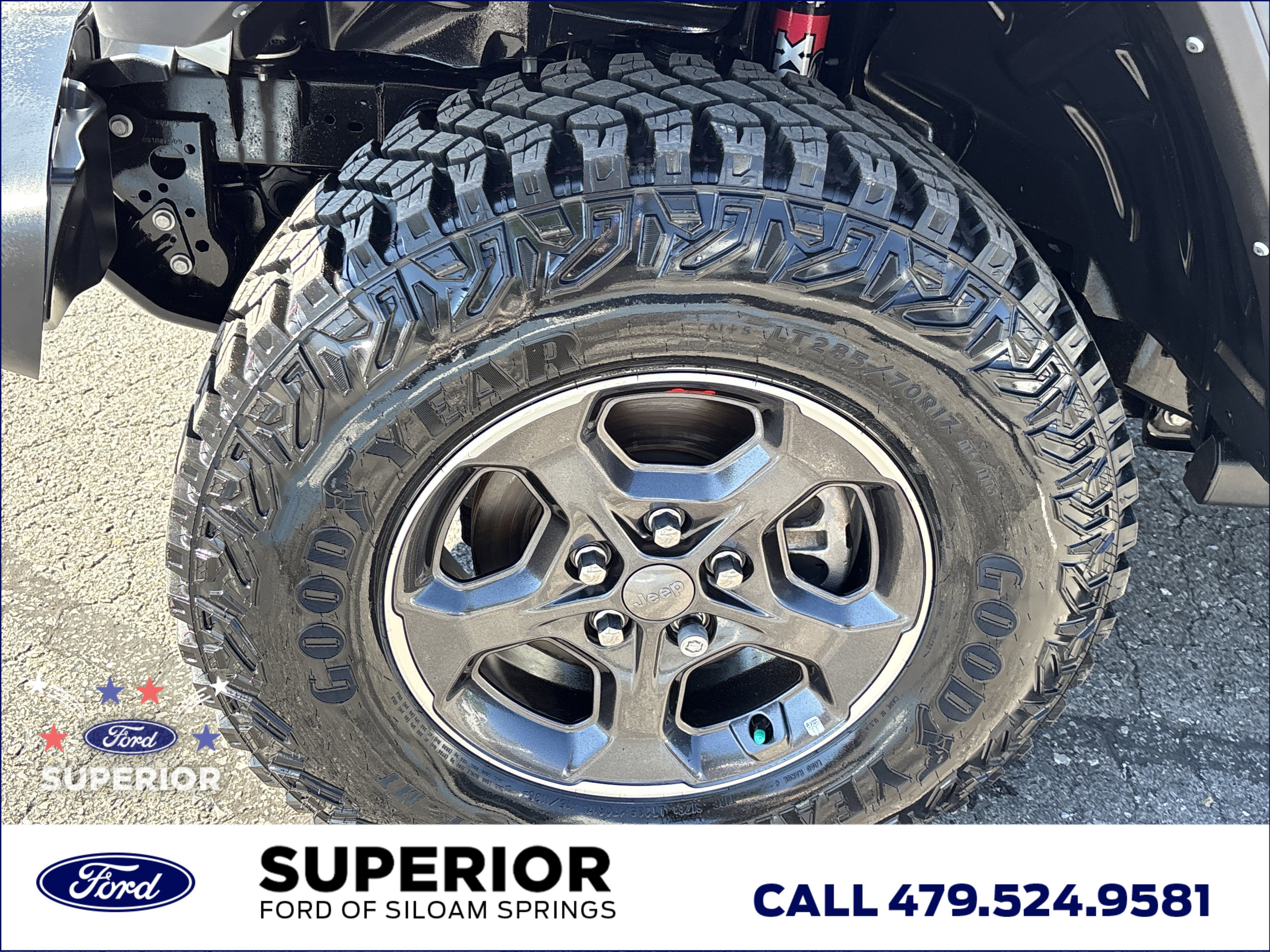Used 2022 Bright White Clearcoat Jeep Rubicon image 11