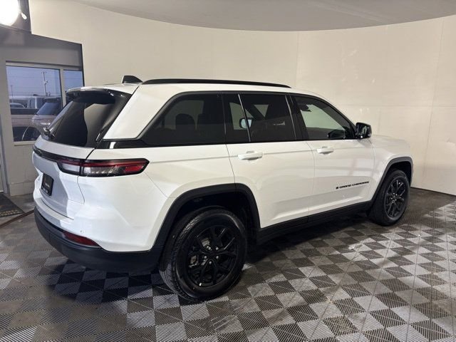 New 2026 White Jeep Altitude image 6