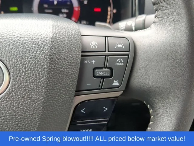 Used 2025 Gray Toyota SE image 27