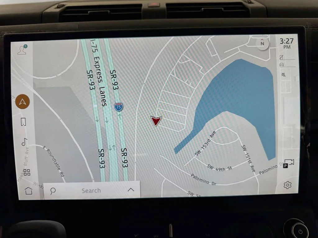 New 2026 Santorini Black Land Rover S image 13