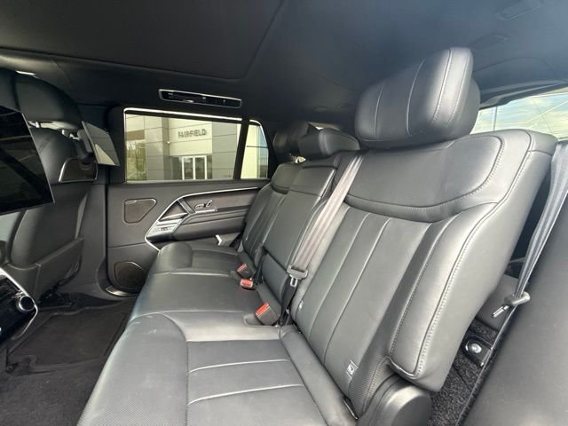 Used 2024 Black Land Rover Autobiography image 8