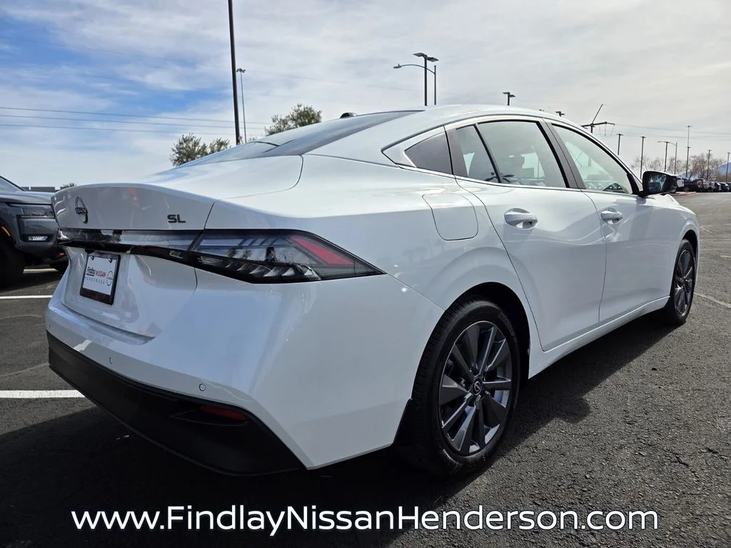 New 2026 Aspen White TriCoat Nissan SL image 5