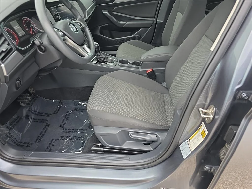 Used 2020 Platinum Gray Volkswagen S AUTO W/ULEV image 6