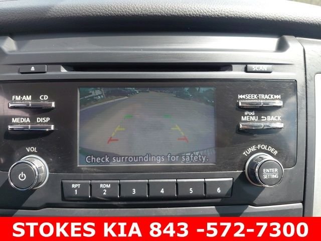Used 2018 White Nissan S image 15