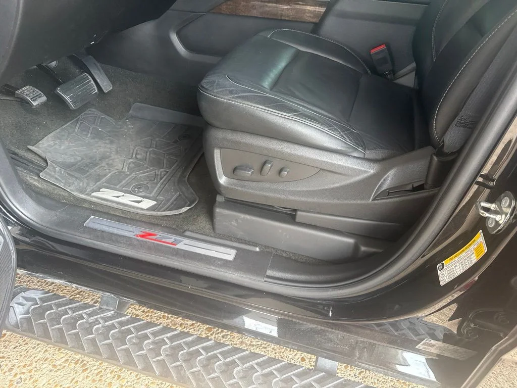 Used 2018 Black Chevrolet LT image 8