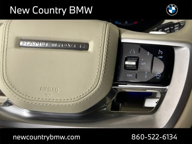 Used 2023  Land Rover Autobiography image 13