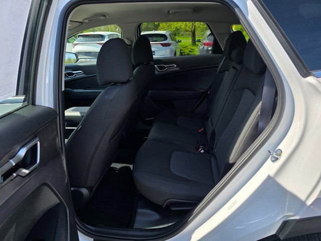 2026 Kia Sportage LX - Photo 16