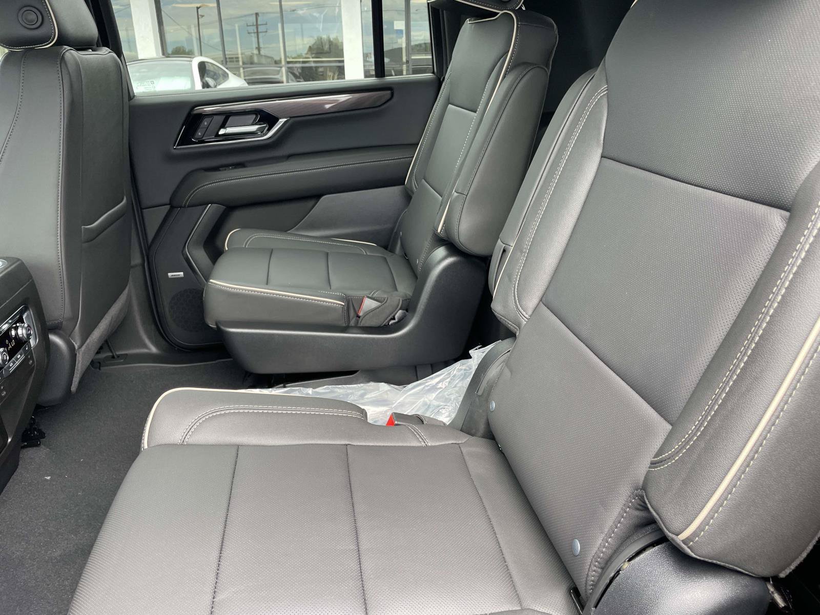 2026 GMC Yukon XL Elevation - Photo 24