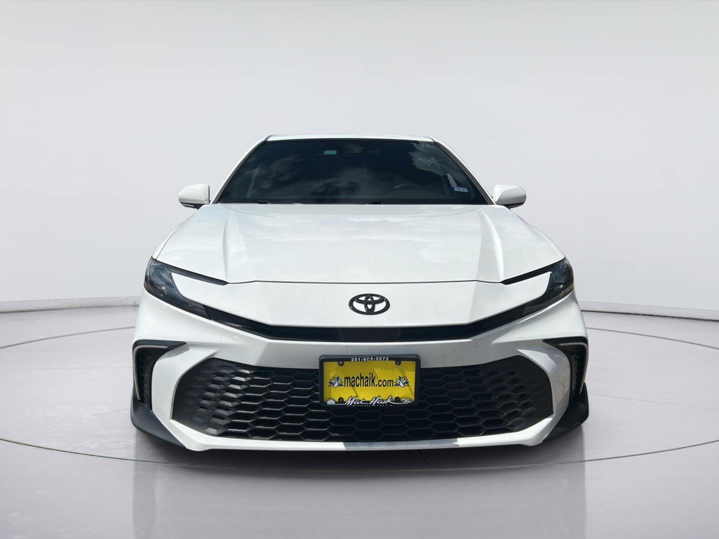 Used 2025 Ice Cap Toyota SE image 2