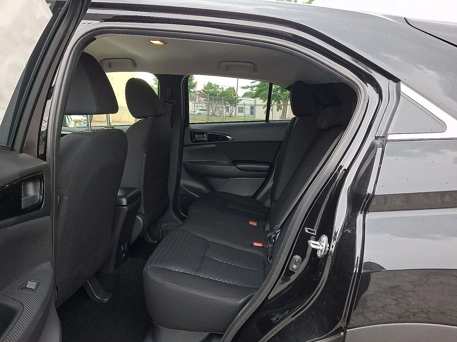 New 2026 Black Mitsubishi ES image 9