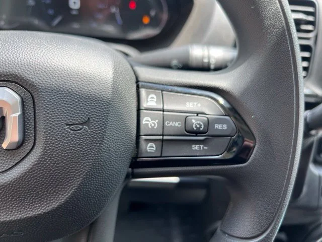 Used 2025 White Ram Base image 14