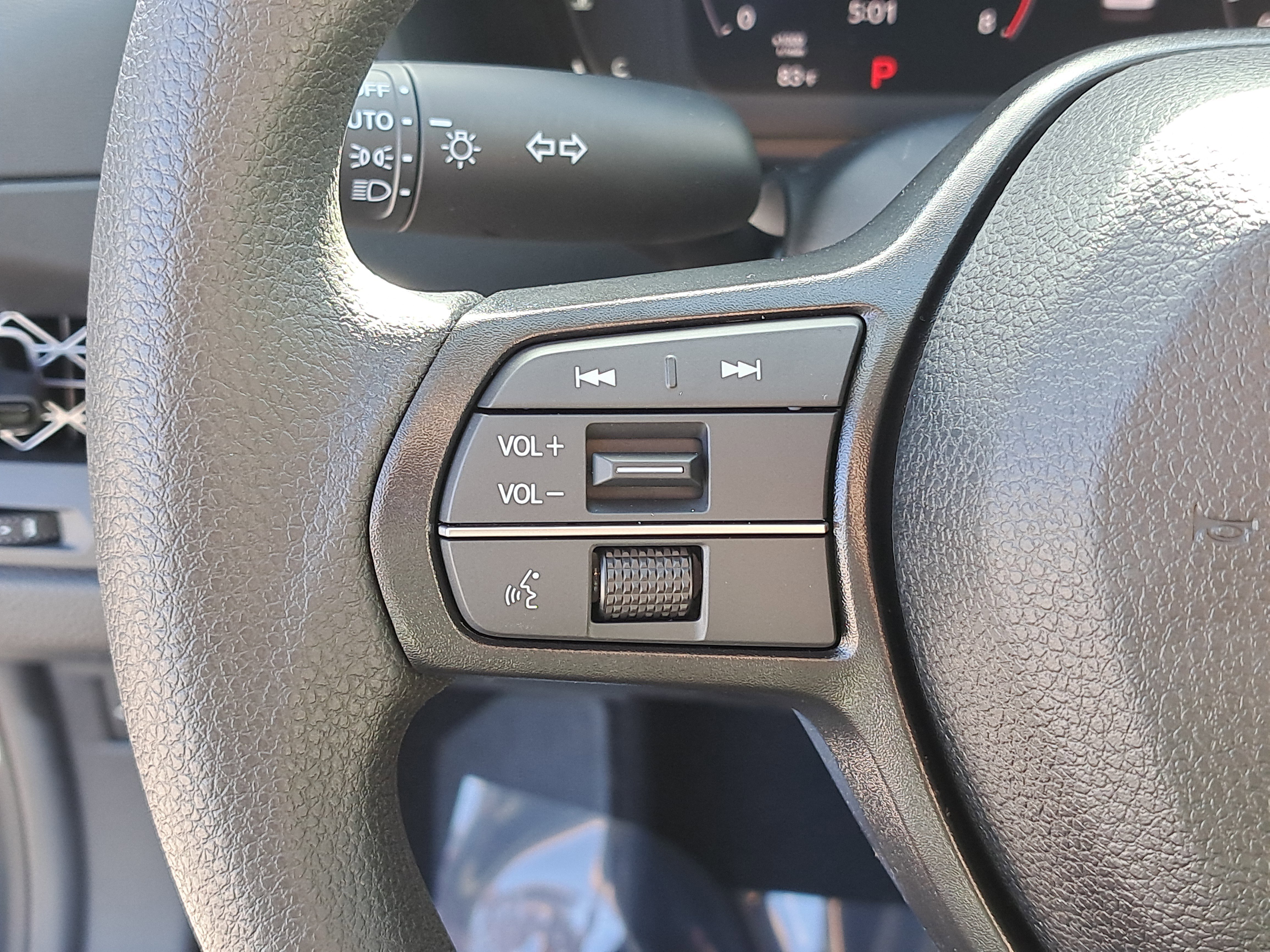 New 2026 Platinum White Pearl Honda LX image 22