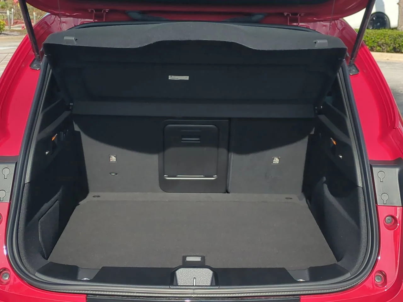 New 2025 Alfa Rosso (Red) Exterior Paint Alfa Romeo  image 12