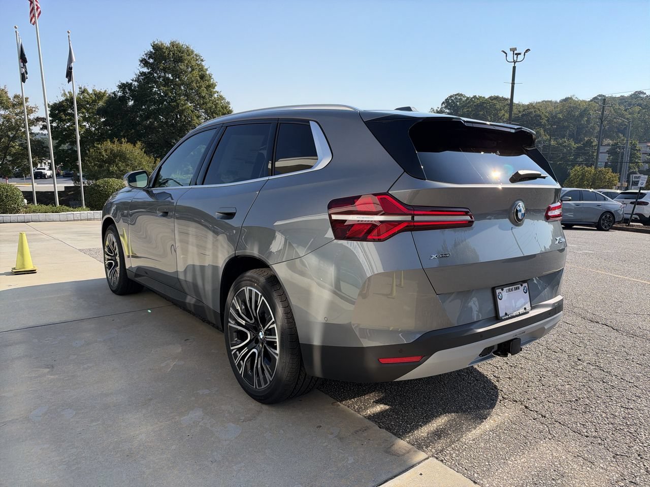 New 2026 Skyscraper Grey Metallic BMW 30 xDrive image 6