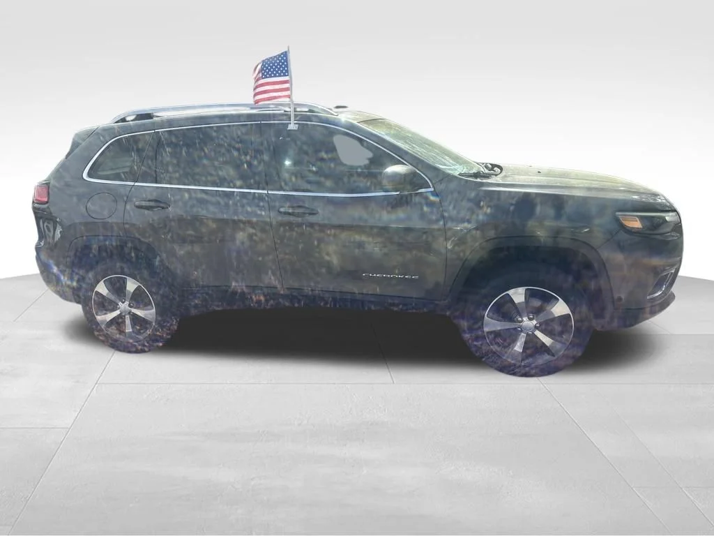 Used 2019 Gray Jeep Limited image 29