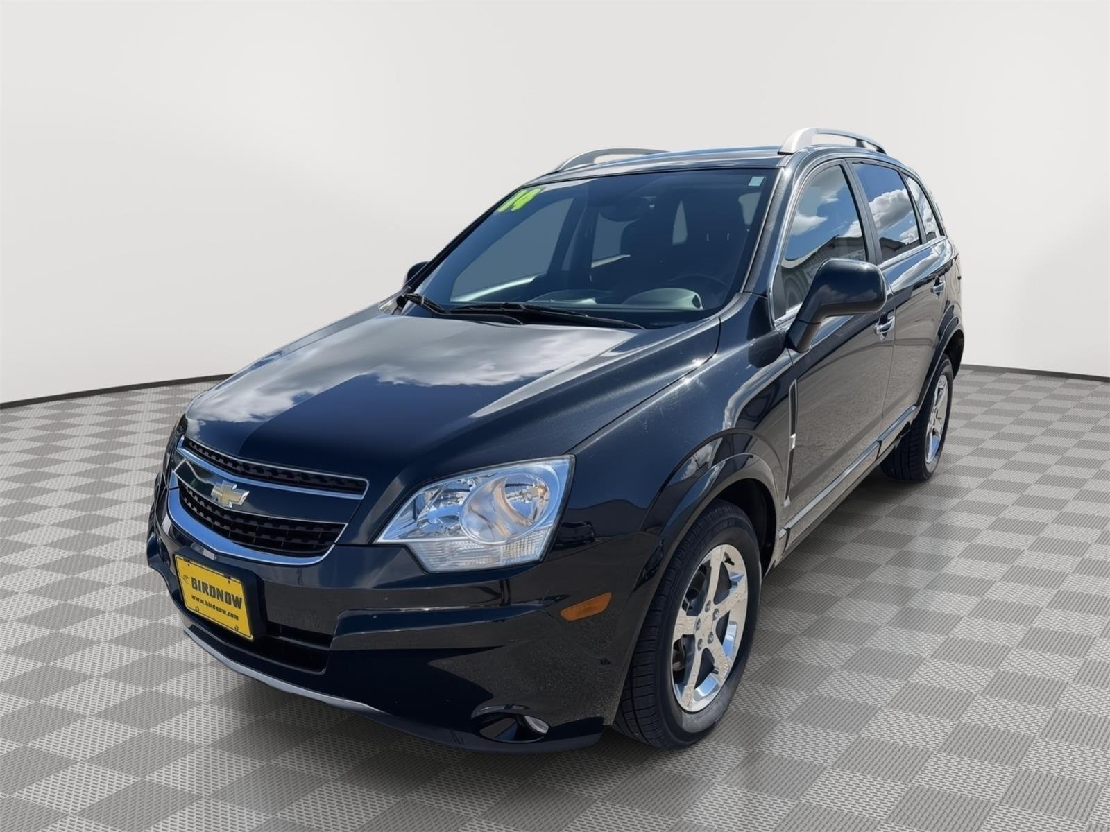 Used 2014 Black Granite Metallic Chevrolet LT image 2