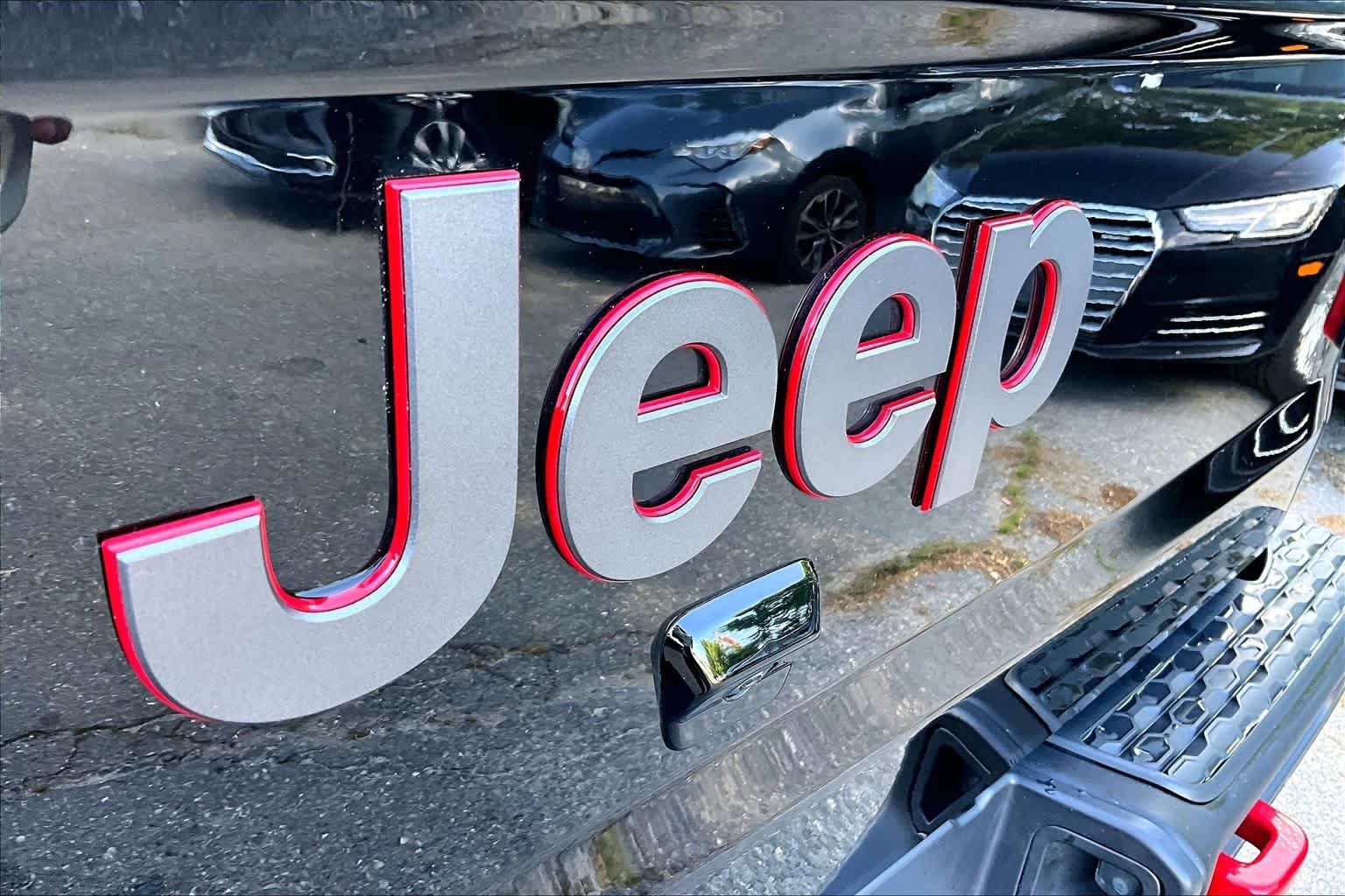 Used 2024 Black Clearcoat Jeep Rubicon X image 29