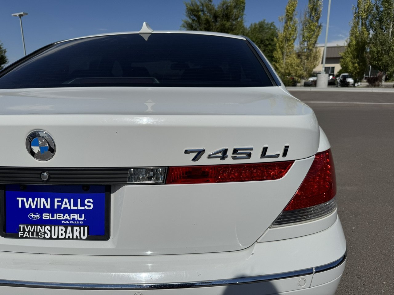 Used 2003 White BMW 745Li image 37