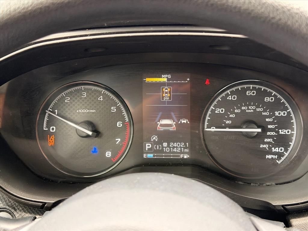 Used 2019 Green Subaru Base image 23