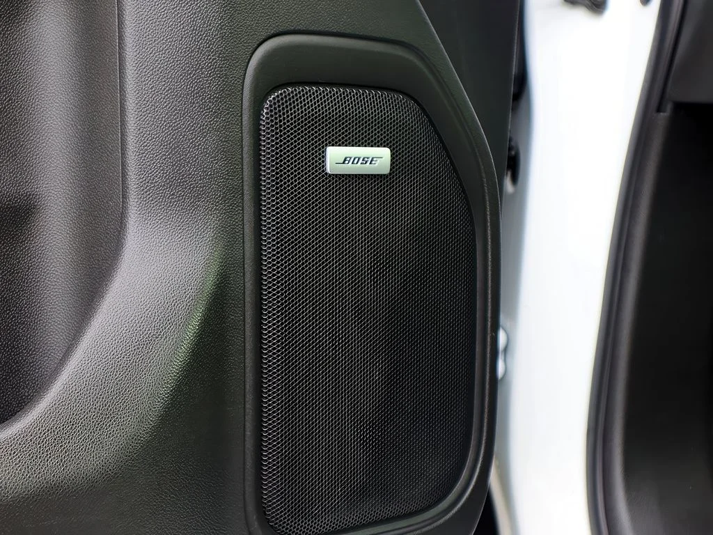 2020 Chevrolet Silverado 1500 RST - Photo 12