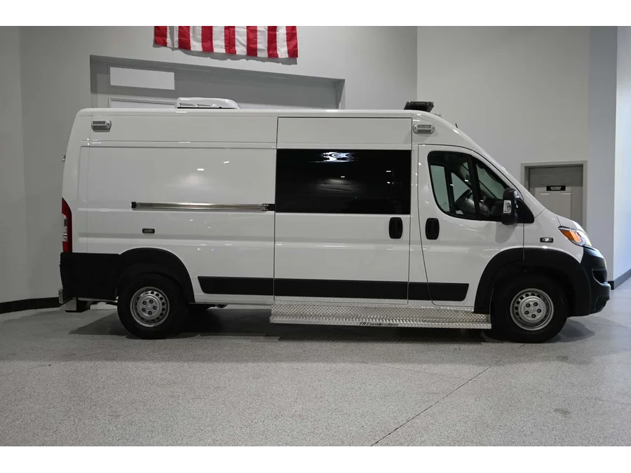 New 2025 WHITE Ram Tradesman image 6