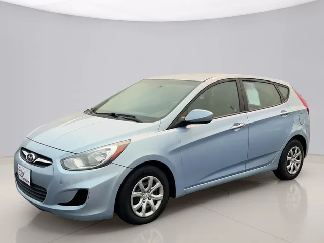 2012 Hyundai Accent SE
