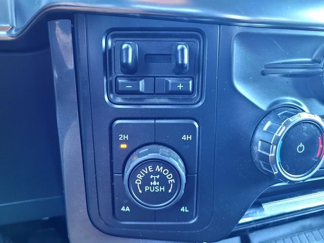 Used 2022 Silver Ford Lariat image 21