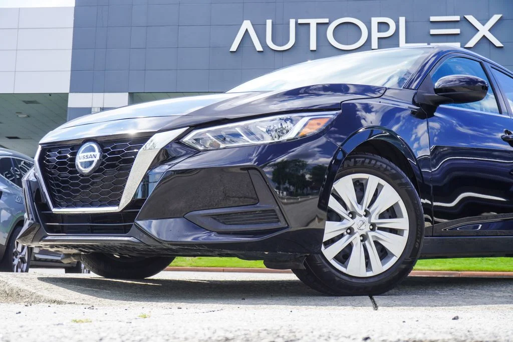 Used 2023 Black Nissan S image 2