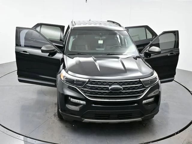 Used 2020 Agate Black Metal Ford XLT image 46