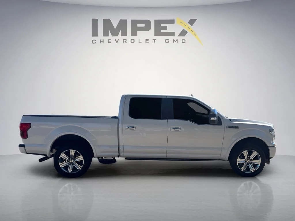 Used 2019  Ford XL image 6