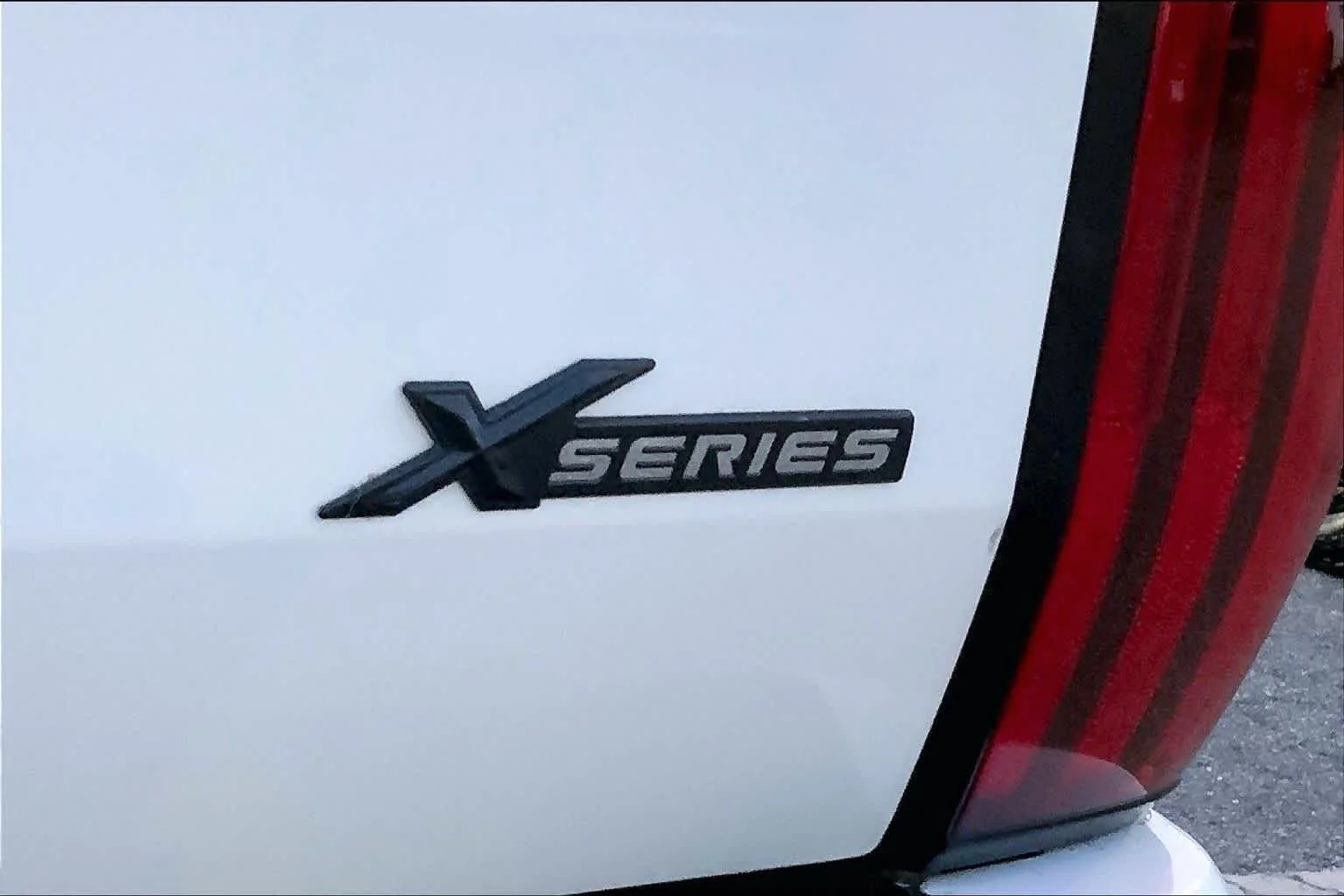Used 2023 Ice Cap Toyota SR5 image 9