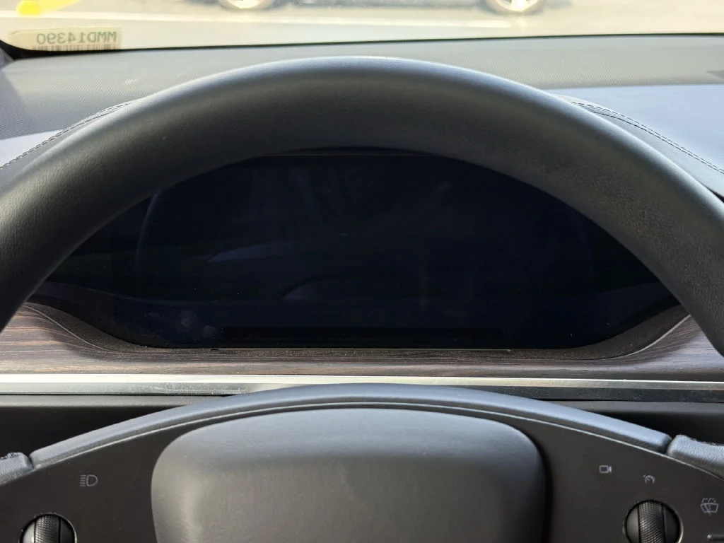 Used 2024  Tesla NA image 32