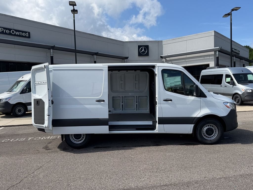 New 2025 Arctic White Mercedes-Benz Cargo 144 WB image 22