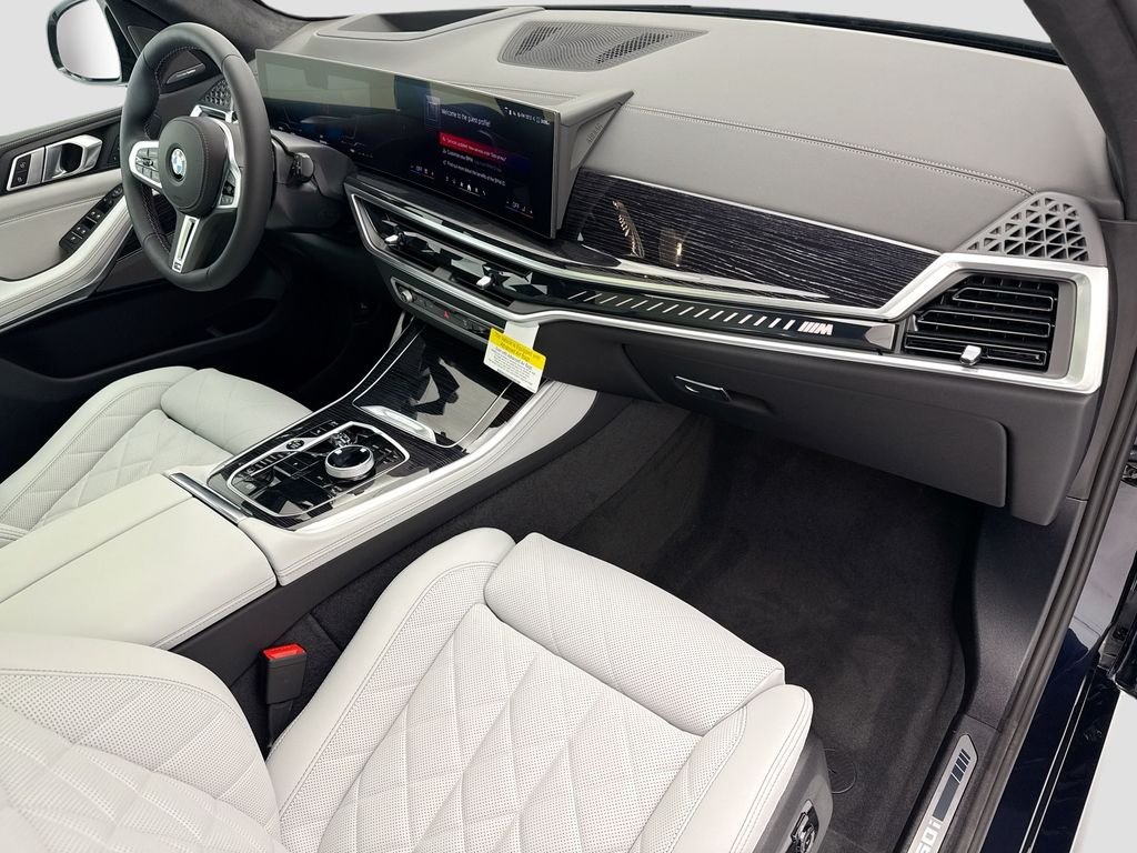 New 2026 Carbon Black Metallic BMW M60i image 16
