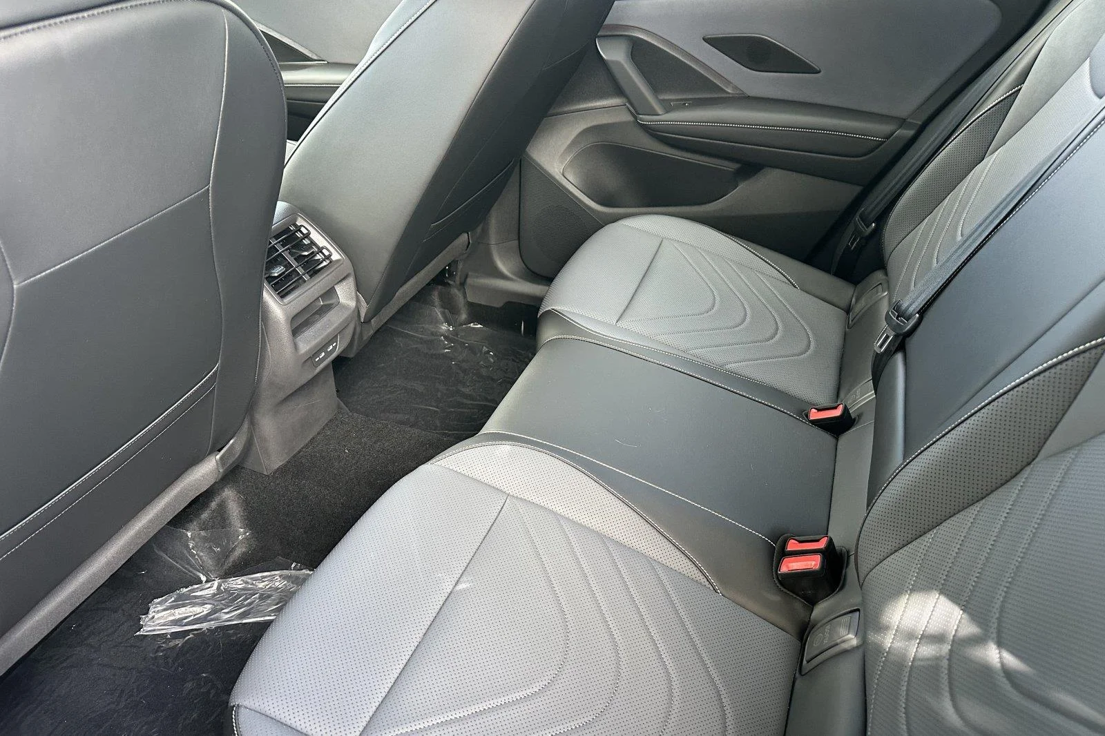 New 2026 Platinum Gray Metallic Volkswagen SE image 12