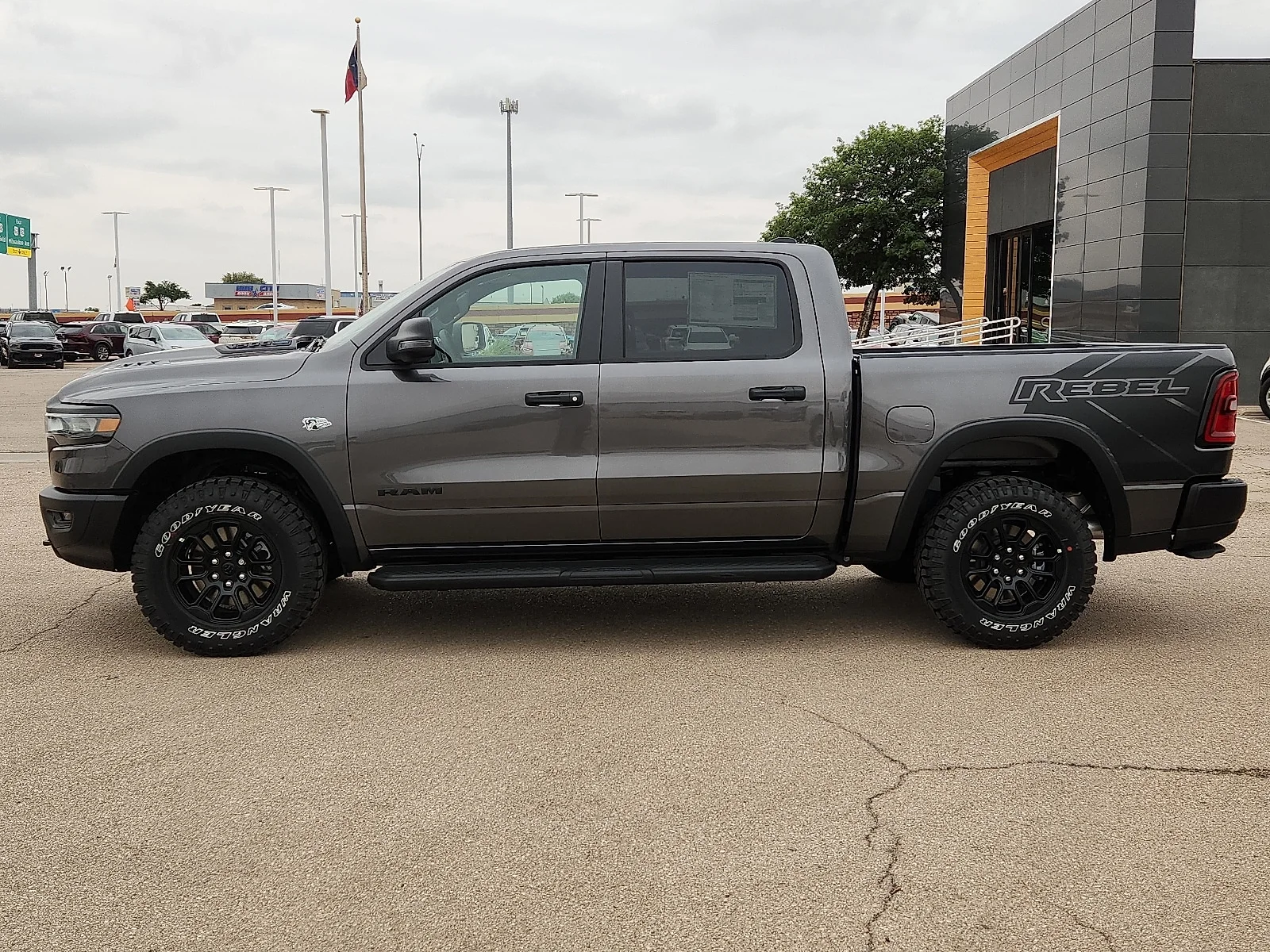 New 2026 Granite Crystal Metallic Clear-Coat  Paint Ram REBEL CREW CAB 4X4 5