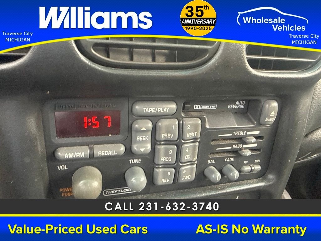 Used 2001 Galaxy Silver Metallic Pontiac GT image 30
