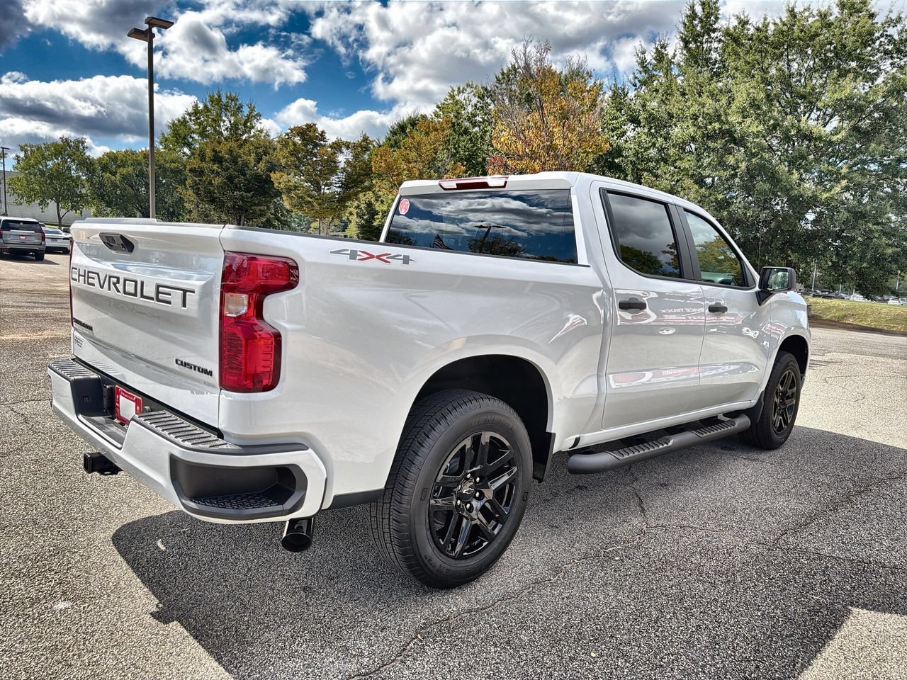 2026 Chevrolet Silverado 1500 Custom - Photo 8