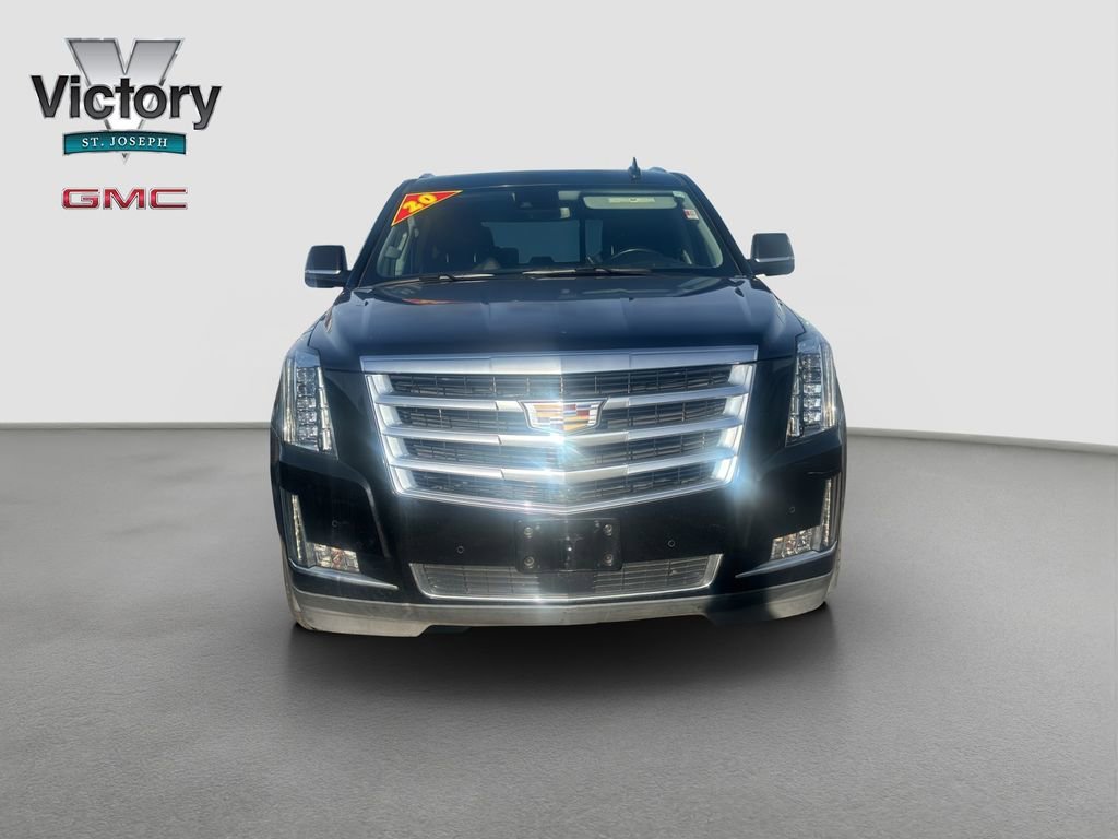 Used 2020 Cadillac Escalade Premium Luxury with VIN 1GYS4CKJ8LR237673 for sale in Kansas City