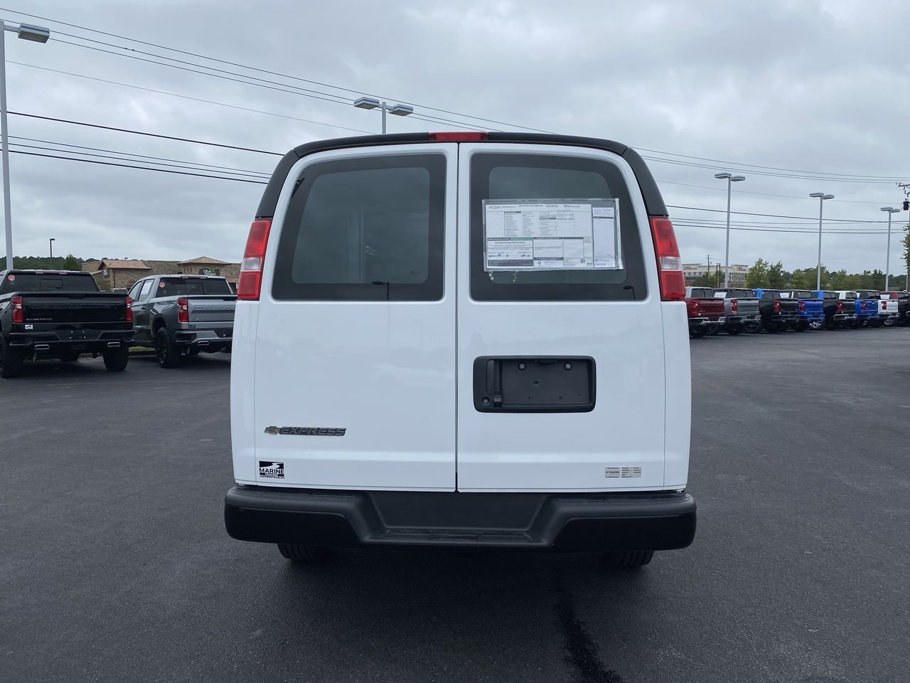 2025 Chevrolet Express Cargo Work Van - Photo 44